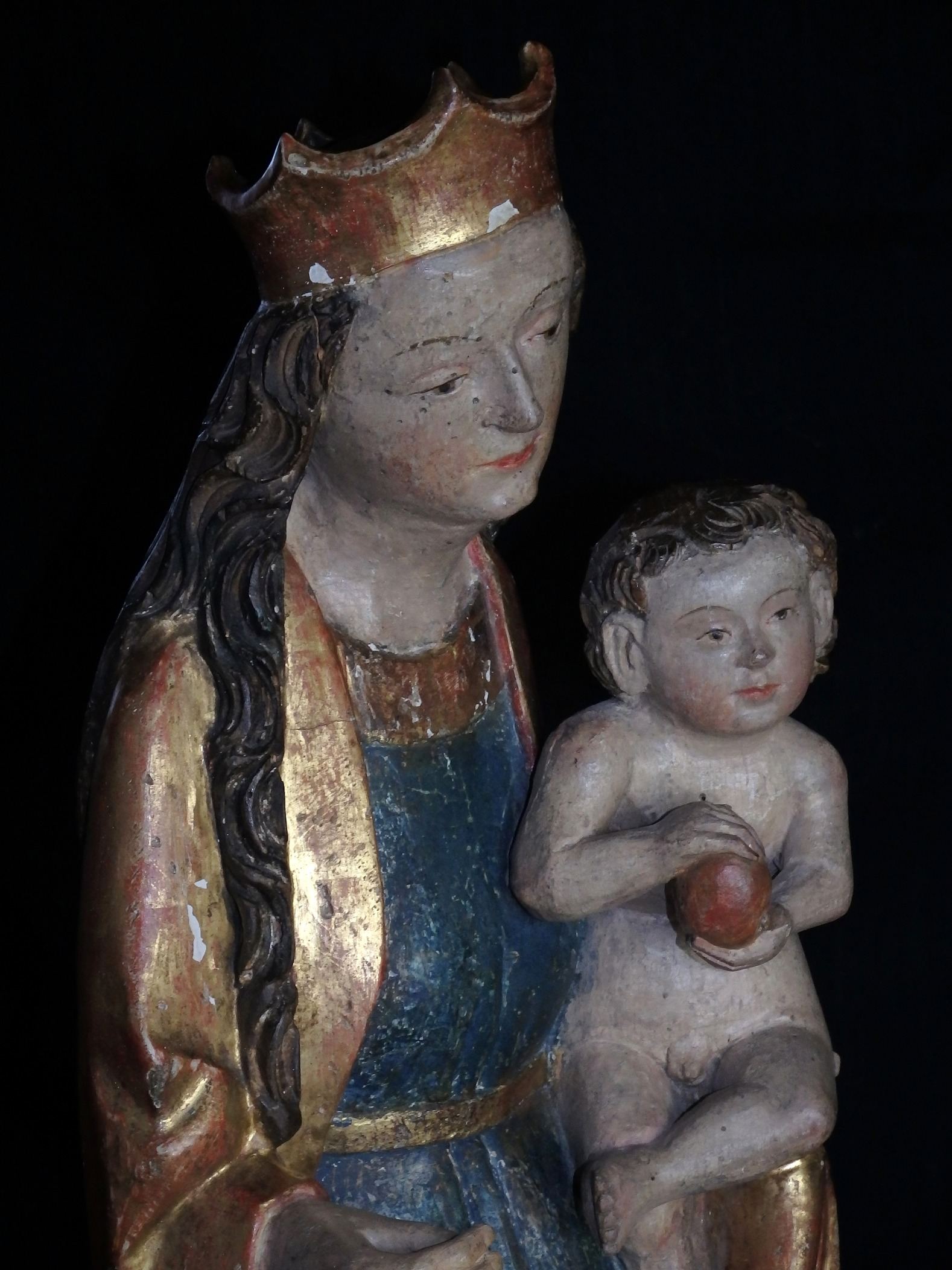 Spätgotische Mondsichelmadonna mit dem Jesuskind